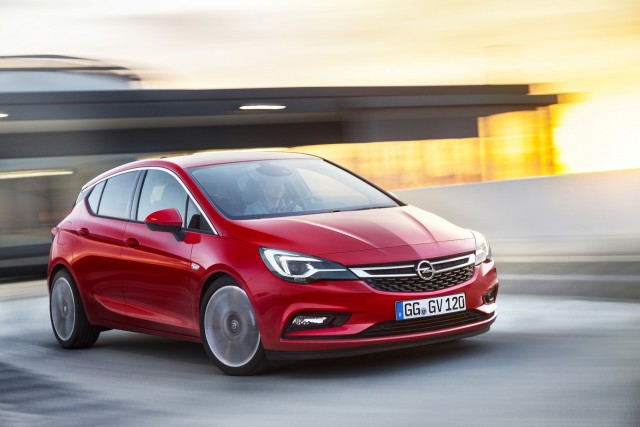 Nuevo Opel Astra 2015_3