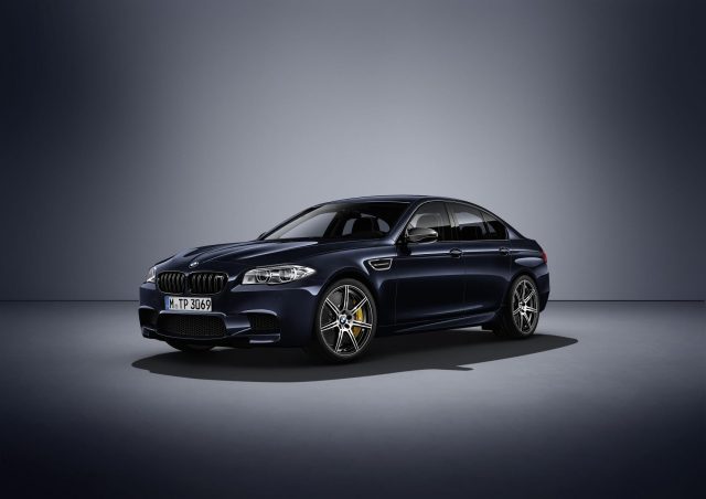 BMW M5CE1