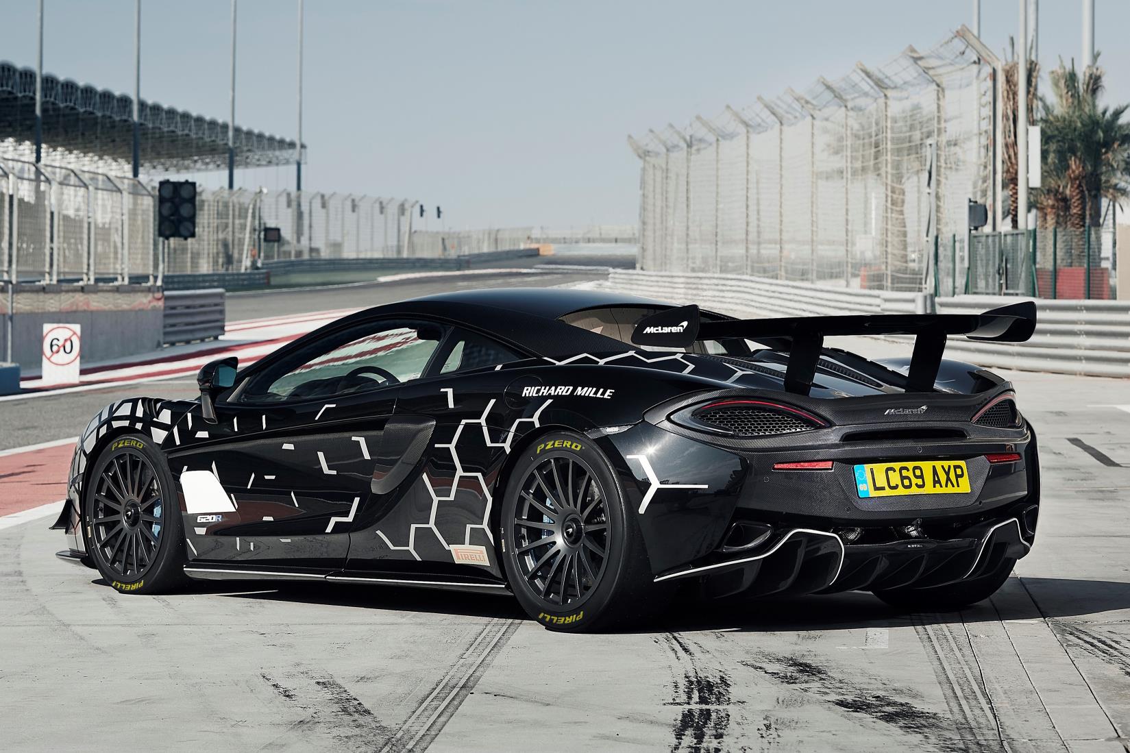 McLaren 620R5