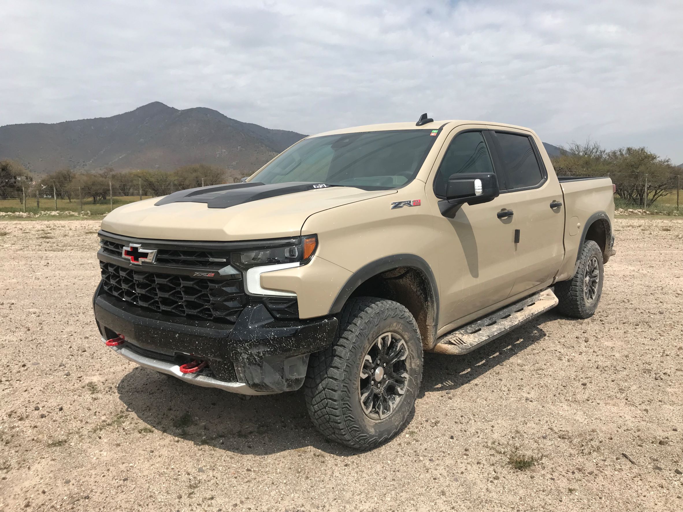 Chevrolet Silverado FL 2023 en Chile El legado de poder y lujo se