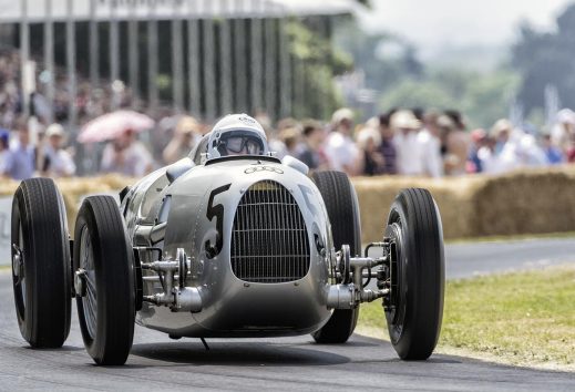 Audi Tradition comenzó su gira anual de autos clásicos