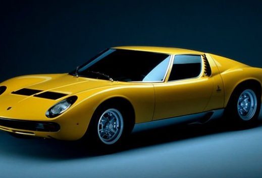 El Lamborghini Miura celebró medio siglo de vida