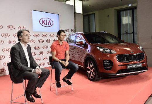 KIA Motors España entregó un flamante Sportage a Rafael Nadal