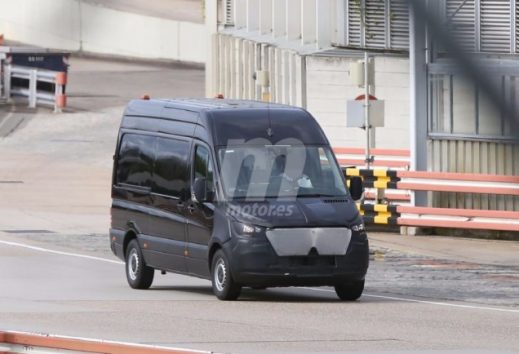 Mercedes Benz ya trabaja en la nueva generación de la Sprinter