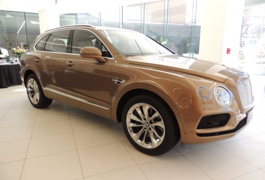 Bentley Bentayga: El SUV más lujoso y rápido del mundo. Conócelo a fondo.