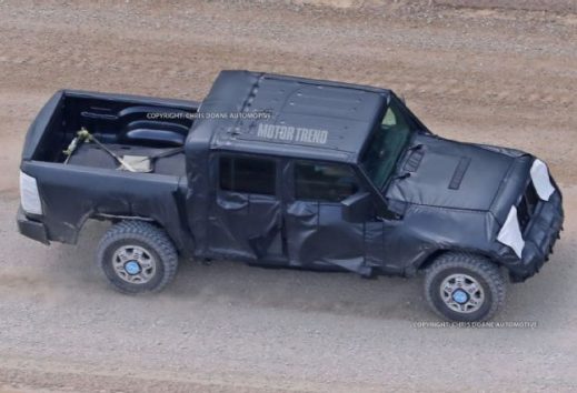 Foto espía: Así luce el Jeep Wrangler con Pick Up