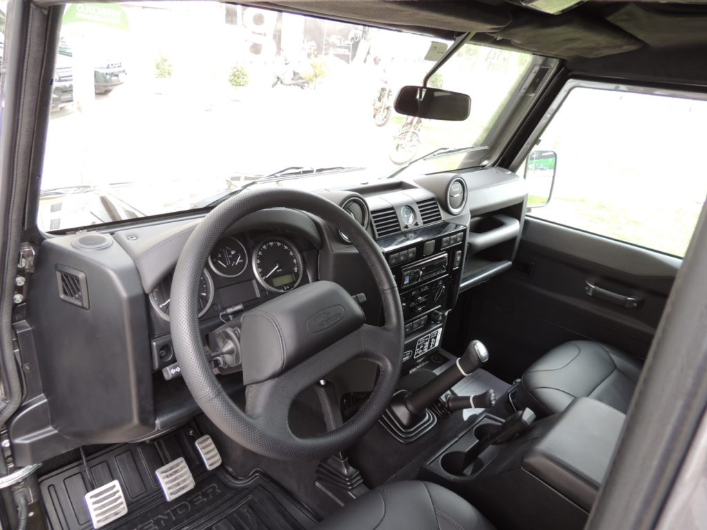 Land Rover Defender Adventure Edition, Autos con Historia, Chile