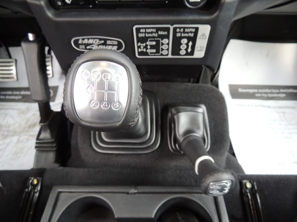 Land Rover Defender Adventure Edition, Autos con Historia, Chile