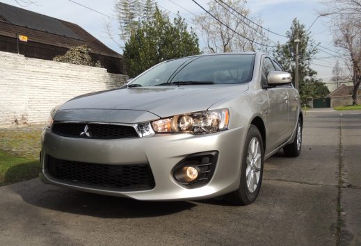 Mitsubishi presenta su Lancer 2017 con sutiles cambios y nuevo motor 1.8