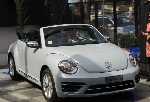 Volkswagen presentó en Chile la variante Cabriolet del Beetle