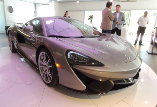 Motor Trend elige al McLaren 570S como el auto de mejor manejo