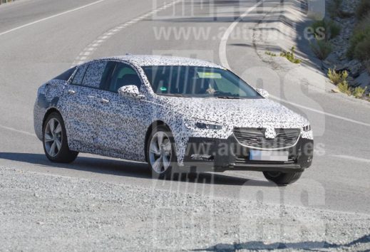 Fotos espías: Cazan al nuevo Opel Insignia en España