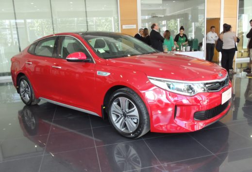 Aterriza en Chile "ecológicamente" el nuevo KIA Optima Hybrid 2017