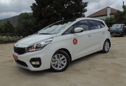 Novedades KIA I: Carens se actualiza e incorpora novedosa caja 7DCT en las versiones diesel