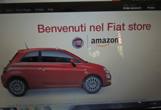 FIAT Chrysler forma alianza con Amazon para vender autos en línea