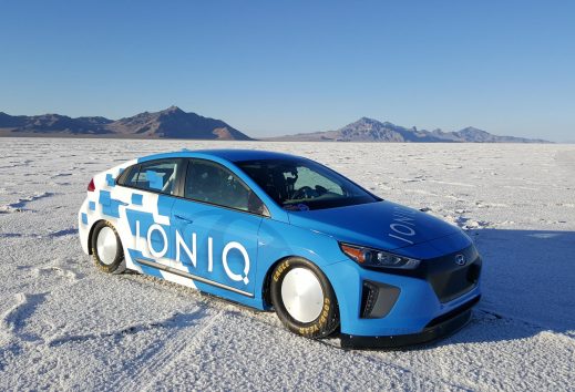 Hyundai Ioniq logra establecer un nuevo récord para un auto híbrido