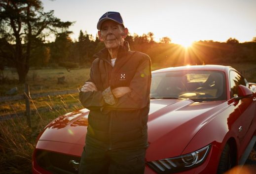 Conoce la historia de uno de los conductores más longevos de un Ford Mustang