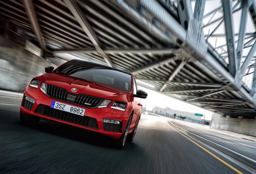 Skoda le pone más emoción al Octavia con el RS 245