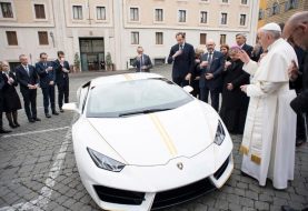 Lamborghini Huracán donado al Papa será subastado con fines caritativos