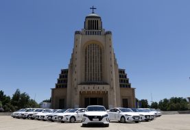Hyundai entregó 127 autos que serán usados por la Comitiva Papal durante la visita de su S.S. Francisco