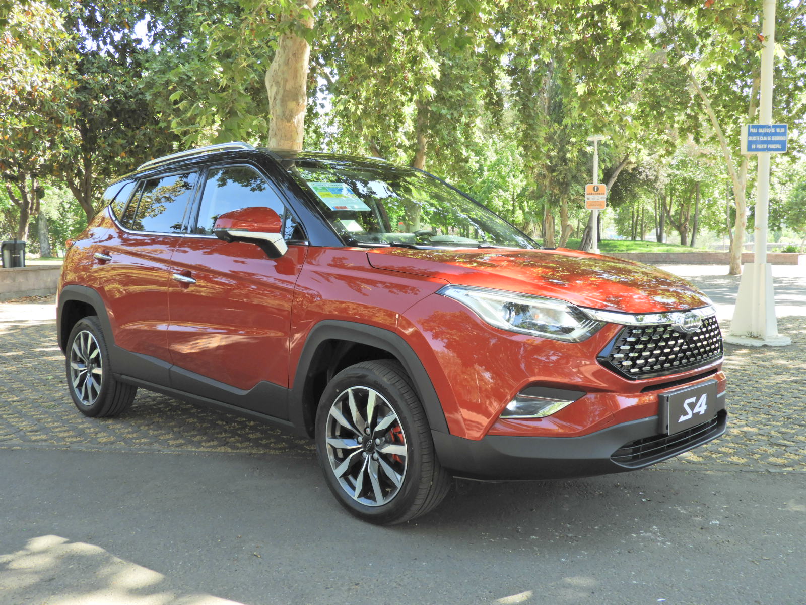 JAC S4, Noticias de Autos, Chile