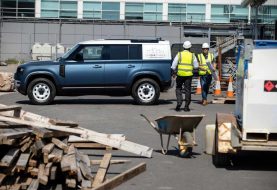 Land Rover Defender suma nuevas versiones comerciales Hard Top a su gama