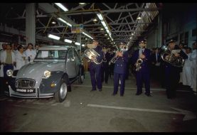 Hace tres décadas dejó de fabricarse la mítica Citroën 2CV