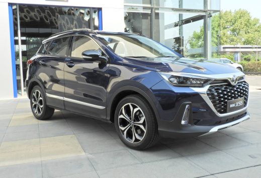 Presentan en Chile el actualizado BAIC X55 2021