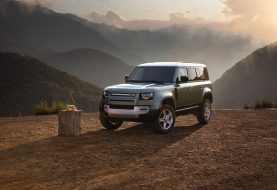 El nuevo Land Rover Defender es el SUV del año para Motor Trend