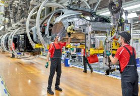 La planta de Leipzig de Porsche cumple una década fabricando modelos híbridos