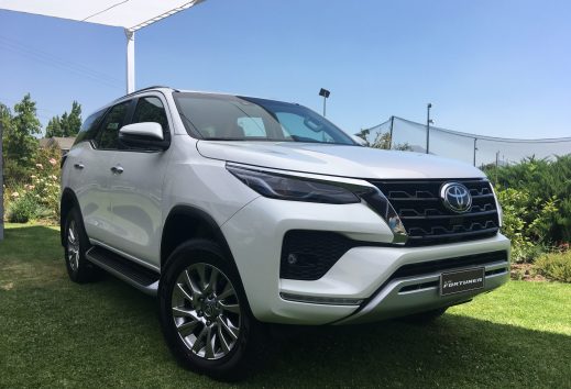 Novedades Toyota (I): Fortuner 2021 llega a Chile con mejoras en diseño, mecánica y seguridad