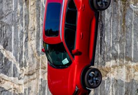 ¿Por qué Volvo deja caer sus autos desde 30 metros de altura?
