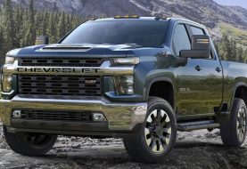 Escasez de Chips: GM construye sus camionetas sin ciertos módulos lo que afectaría la economía de combustible