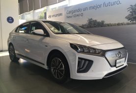 Se actualiza el sedán eléctrico de Hyundai: Ioniq FL GLS EV 2021 ya está en Chile