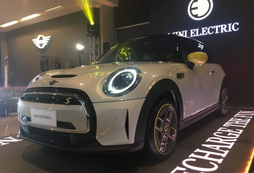 MINI Cooper SE 100% eléctrico: Perfecta mezcla de movilidad sustentante con el clásico Go Kart Feeling