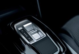 Peugeot comienza a eliminar paulatinamente el mando tradicional de sus transmisiones automáticas