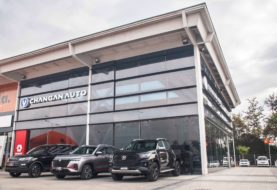 Changan inauguró su remozado Showroom en Movicenter