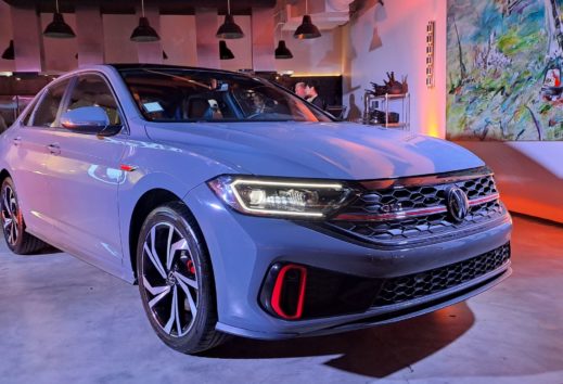 Retorna un clásico a Chile: VW Jetta 2023 estrena puesta al día