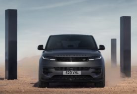 Range Rover Stealth Pack: Explotando el lado oscuro del lujoso SUV británico