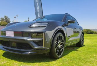 La segunda generación del Porsche Macan se estrena en Chile con propulsión eléctrica