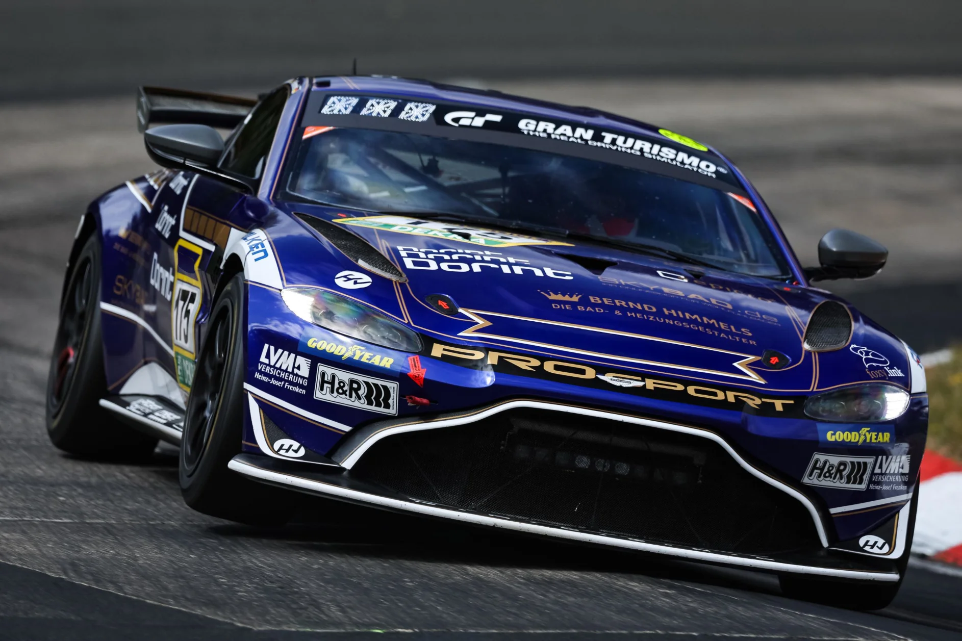 Benjamín Hites podría enfrentarse con Max Verstappen en el “Infierno Verde” de Alemania 31 Benjamin Hites 41