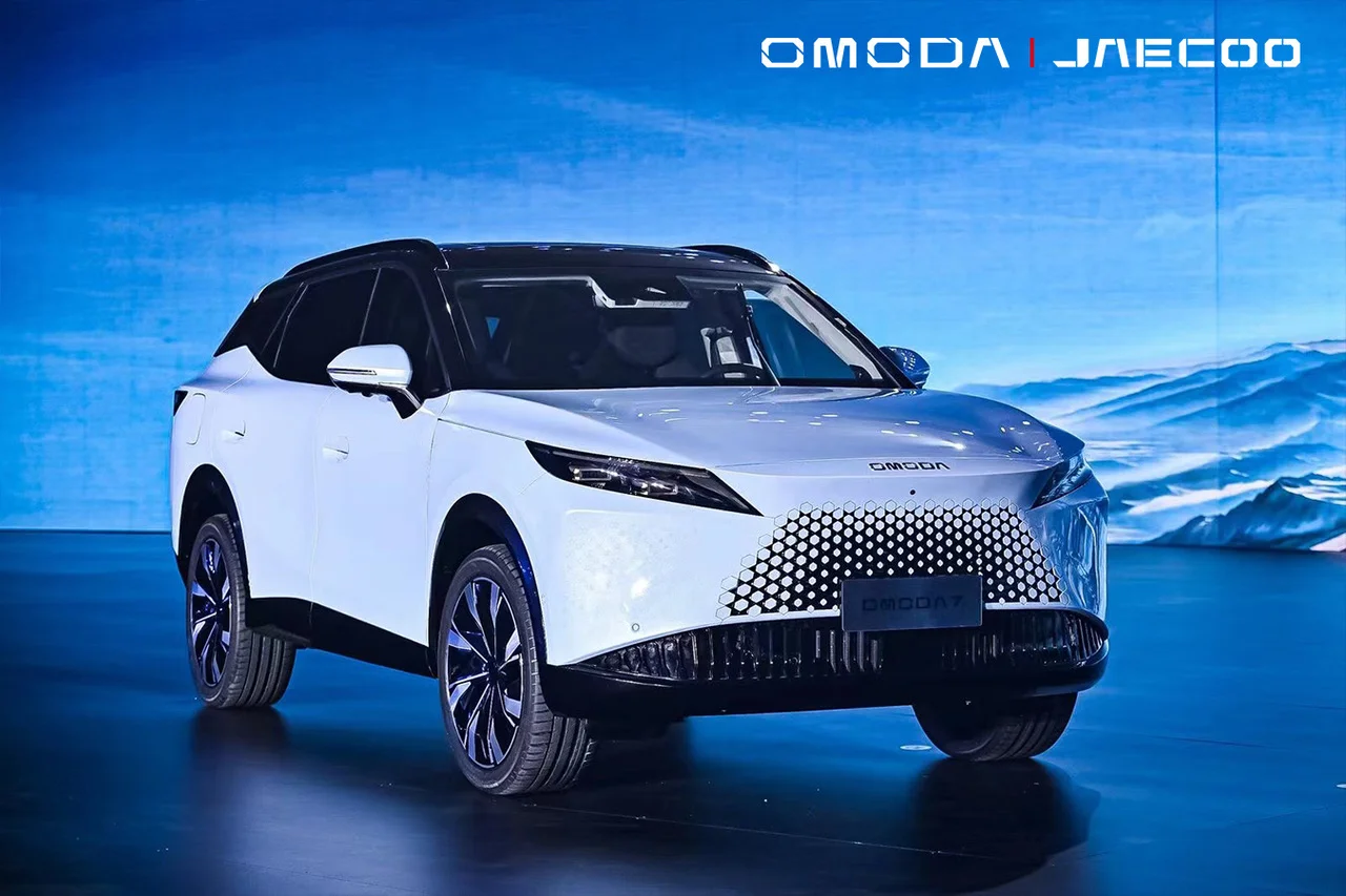Tecnología, seguridad y diseño: así llega el nuevo OMODA C7 a Chile 31 OMODA C7