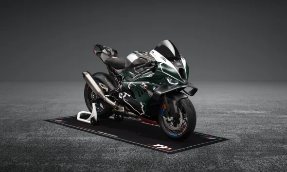 p90640678 highres bmw motorrad m 1000