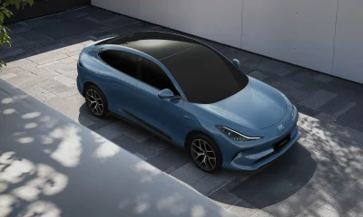 im6 front45 blue 0428